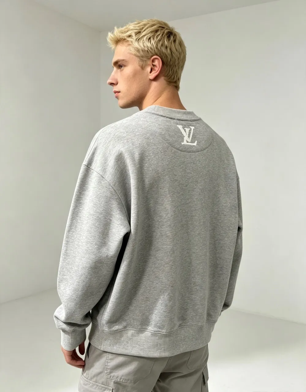 Louis Vuitton/Louis Vuitton woven letter embroidered crew neck sweatshirt